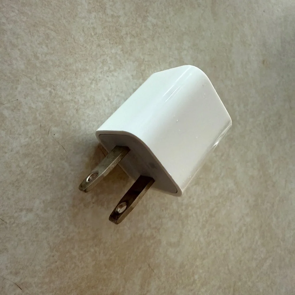 Apple White USB Power Adapter Wall Charger
